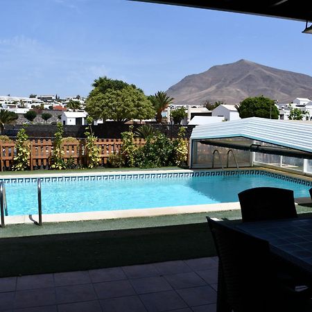 Villa Playa Blanca Екстериор снимка