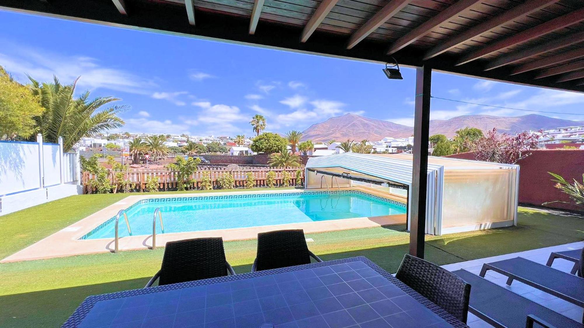 Villa Playa Blanca Екстериор снимка
